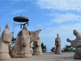 景區(qū)11年不執(zhí)行國(guó)家發(fā)改委景區(qū)免票政策為哪般?