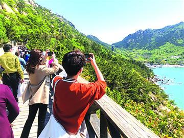 亮‘顏值’！嶗山迎客21.9萬(wàn)人次，園區(qū)管理服務(wù)再升級(jí)